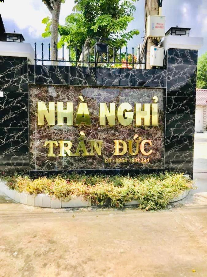 Nha Nghi Tran Duc Apart otel Phú Mỹ Dış mekan fotoğraf
